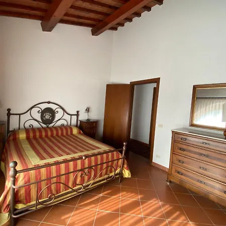 Tenuta Lupinari Farm stay Bucine